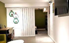 Uranus Studio