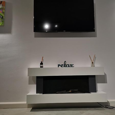 Uranus Studio Apartment Piatra Neamţ Exterior foto